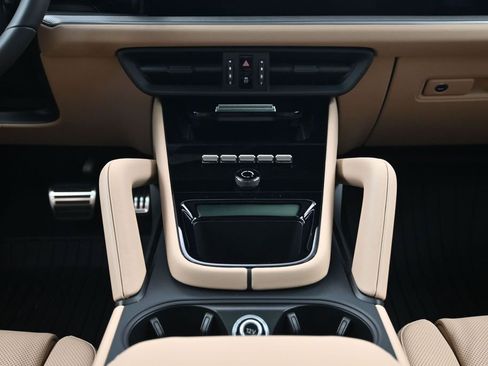 New 2026 Porsche Cayenne S AWD/4WD image 10