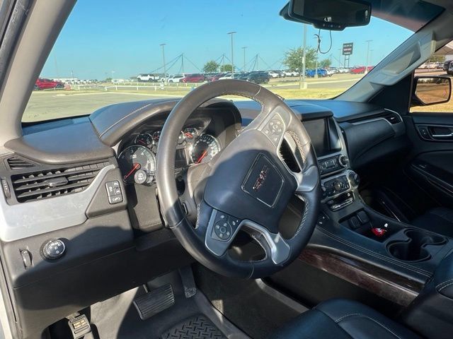 Used 2018 GMC Yukon SLT w/ Premium Edition RWD image 6