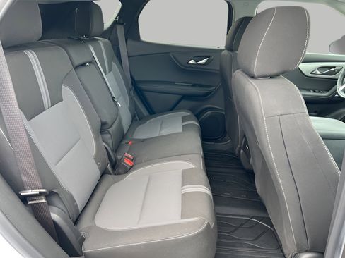 Used 2024 Chevrolet Blazer LT w/ Convenience Package image 33