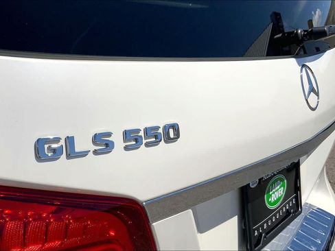 Used 2018 Mercedes-Benz GLS 550 4MATIC image 30