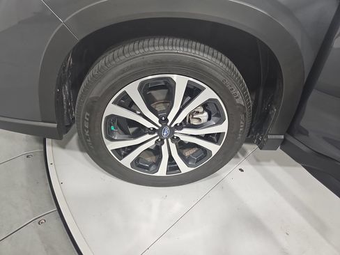 Certified 2024 Subaru Forester Limited AWD/4WD image 28