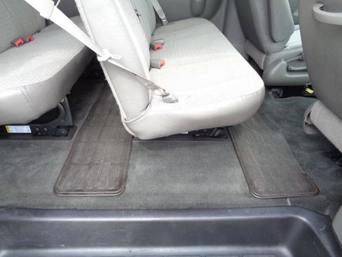 Used 2014 Chevrolet Express 1500 LT w/ LT Preferred Equipment Group image 46