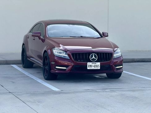 Used 2013 Mercedes-Benz CLS 550 4MATIC image 9