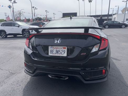 Used 2018 Honda Civic Si image 6