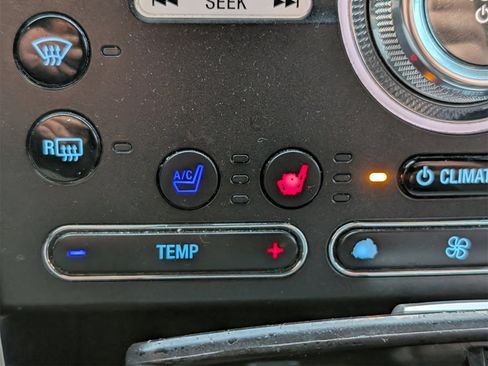 Used 2016 Ford Explorer Sport w/ Equipment Group 401A image 21