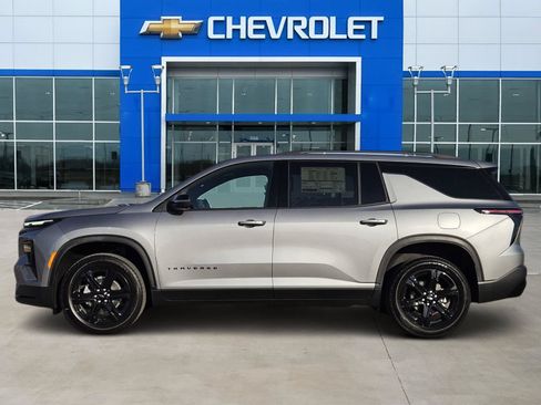 New 2027 Chevrolet Traverse LT w/ Midnight/Sport Edition FWD image 3
