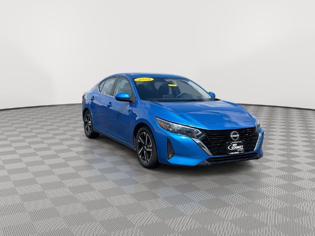 Used 2024 Nissan Sentra SV FWD image 3