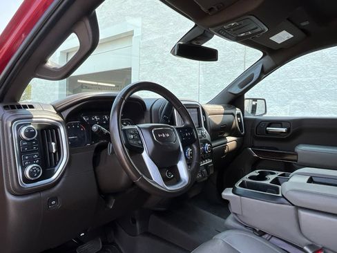 Used 2022 GMC Sierra 1500 SLT w/ Driver Alert Package II AWD/4WD image 13