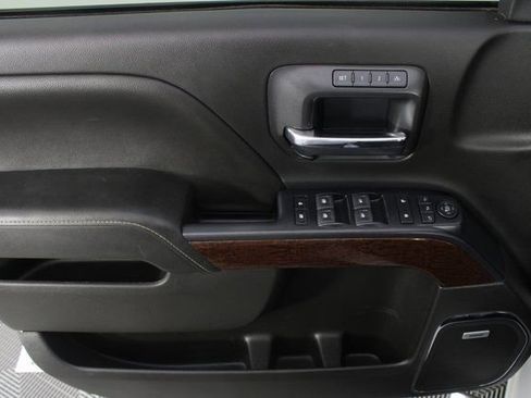 Used 2018 GMC Sierra 1500 SLT image 14