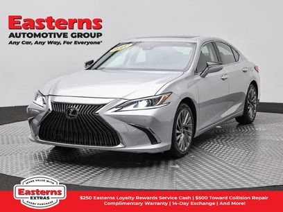 Used 2019 Lexus ES 350 w/ Accessory Package 2