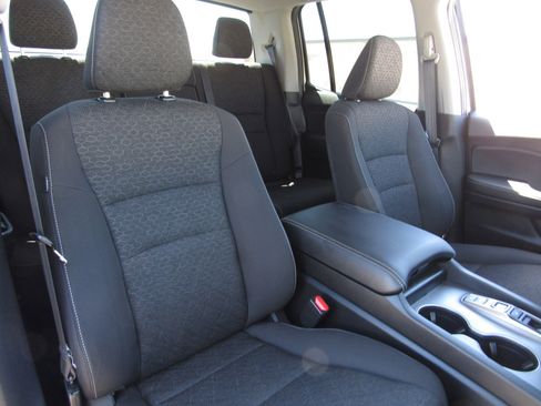 Used 2025 Honda Ridgeline Sport+ image 10