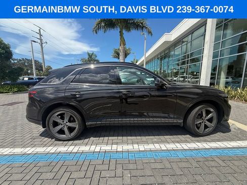 Used 2023 Genesis GV70 2.5T w/ Sport Prestige Package AWD/4WD image 10