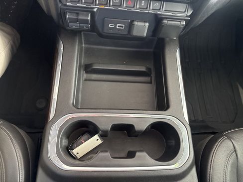 Used 2019 GMC Sierra 1500 SLT image 19