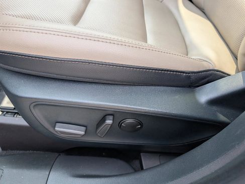 Used 2021 Ford Escape SEL w/ Class II Trailer Tow Package image 21