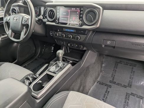 Used 2023 Toyota Tacoma TRD Off-Road image 31