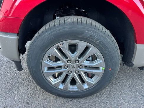 New 2025 Ford F150 King Ranch w/ FX4 Off-Road Package image 9