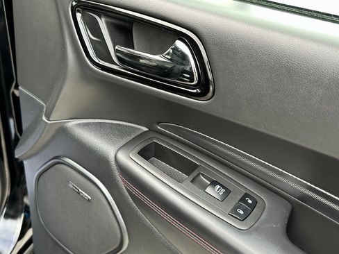 Certified 2022 Dodge Durango R/T image 16