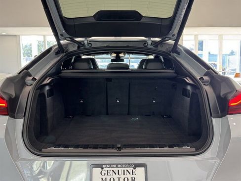 Used 2025 BMW X6 M Competition w/ Executive Package image 33