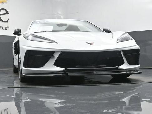Certified 2024 Chevrolet Corvette Stingray Preferred Conv w/ Z51 Performance Package RWD image 3