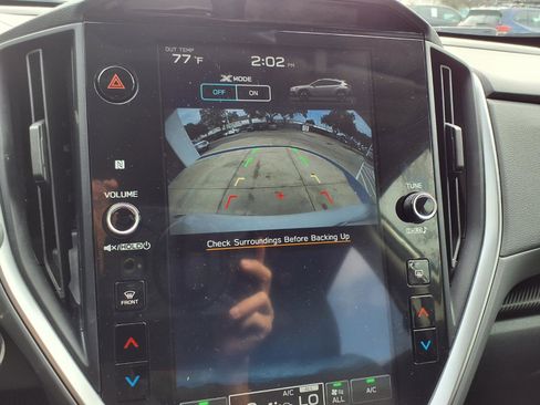 Certified 2024 Subaru Crosstrek 2.0i Premium image 6