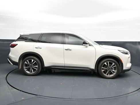 Used 2023 INFINITI QX60 Luxe w/ Cargo Package AWD/4WD image 8