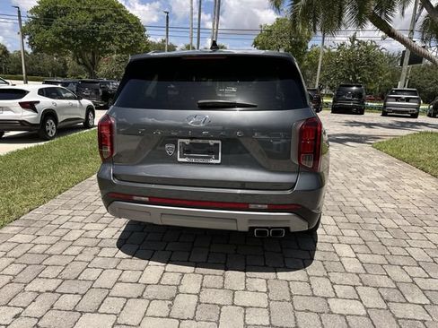 Used 2025 Hyundai Palisade SEL FWD image 35