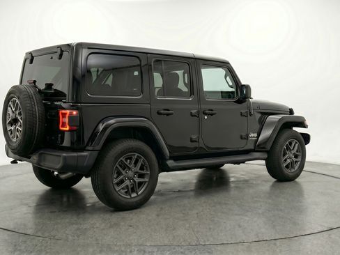Used 2025 Jeep Wrangler Unlimited Sport AWD/4WD image 9