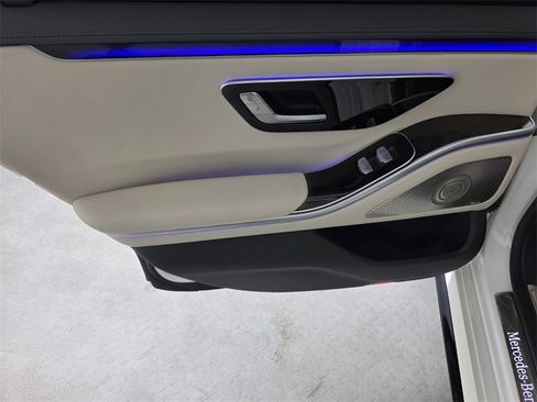 Certified 2022 Mercedes-Benz S 580 4MATIC Sedan image 17