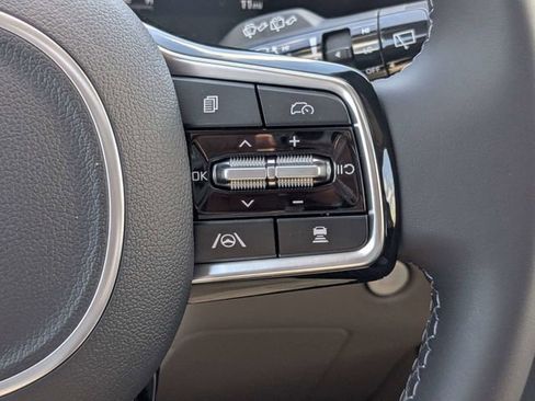 New 2026 Kia Carnival SX FWD image 29
