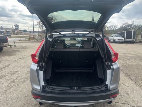 Used 2019 Honda CR-V Touring image 18