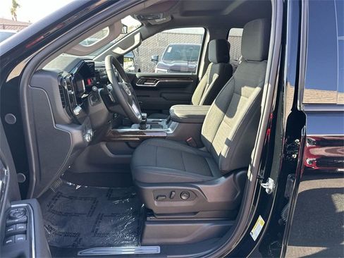 New 2026 GMC Sierra 1500 Elevation w/ LPO, Elevation Black Package image 21