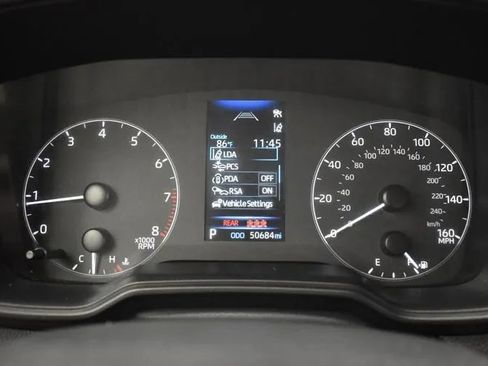 Used 2024 Toyota Corolla LE FWD image 26