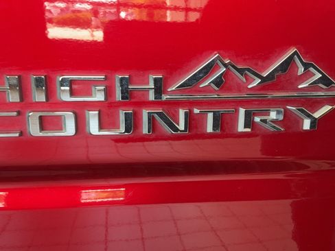 Used 2021 Chevrolet Silverado 1500 High Country AWD/4WD image 57