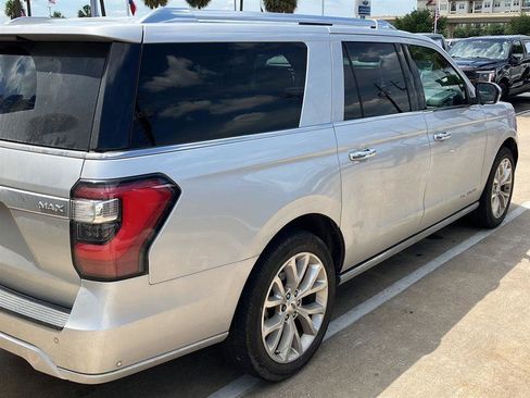 Used 2018 Ford Expedition Max Platinum RWD image 8