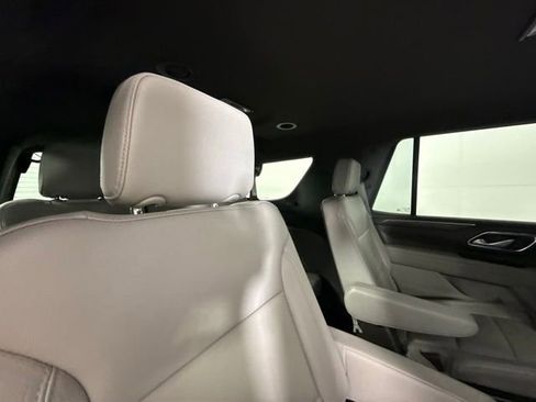 Used 2024 Chevrolet Tahoe LT w/ Luxury Package RWD image 28