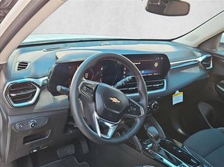 New 2026 Chevrolet TrailBlazer LT w/ Convenience Package FWD video 3