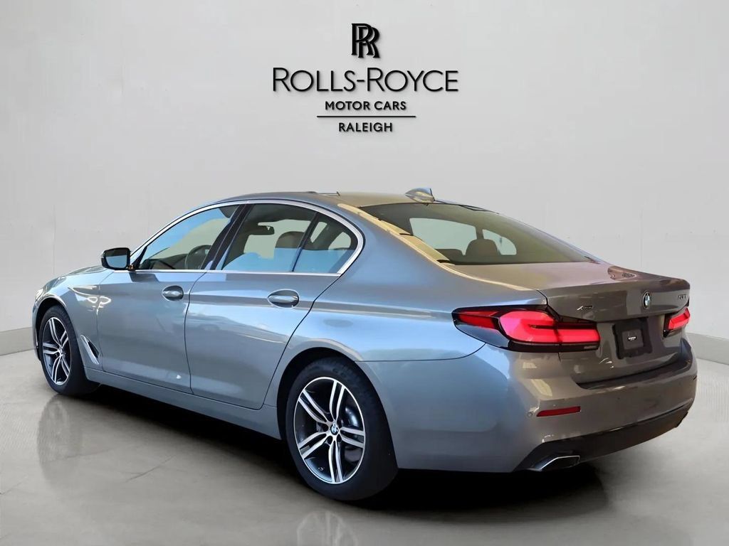Used 2023 BMW 530i xDrive w/ Premium Package AWD/4WD image 6