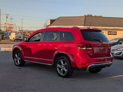 Used 2017 Dodge Journey Crossroad image 3