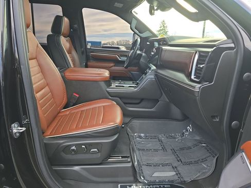 Certified 2024 GMC Sierra 3500 Denali Ultimate image 34