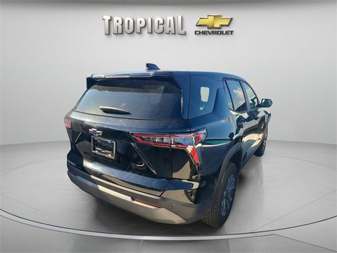 New 2026 Chevrolet Equinox LT image 3