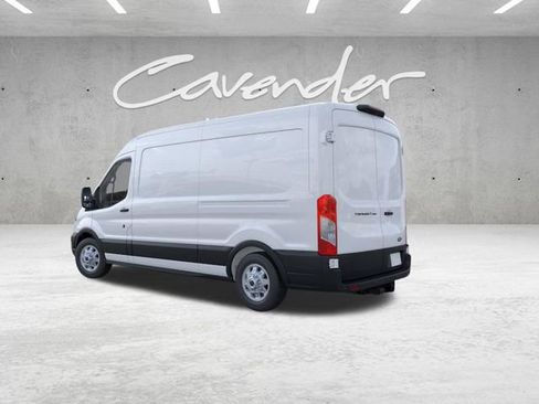 New 2026 Ford Transit 250 148 Medium Roof RWD image 4