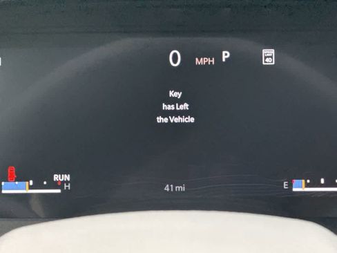 New 2026 Jeep Grand Cherokee Altitude RWD image 19