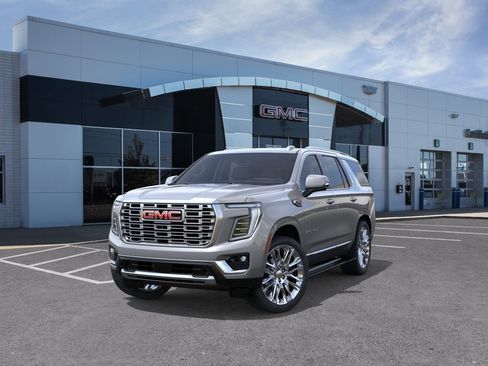 New 2026 GMC Yukon Denali w/ Denali Reserve Package AWD/4WD image 8