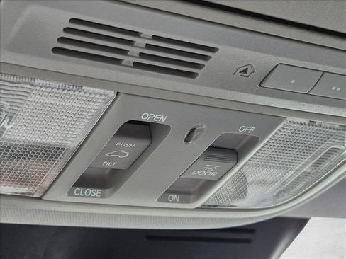 Used 2020 Honda CR-V EX-L image 11