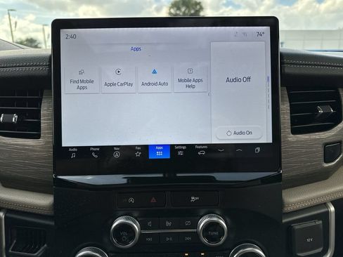 Used 2024 Ford Expedition Limited RWD image 27