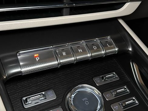 New 2026 Lincoln Nautilus Reserve w/ Jet Appearance Package image 25