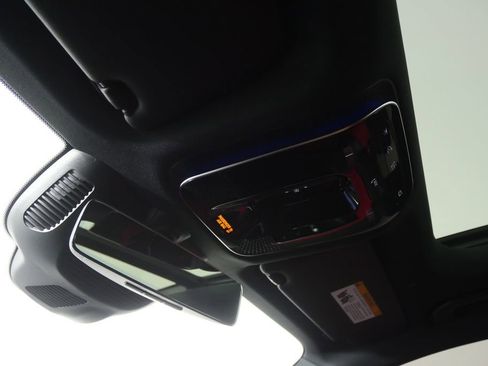 Used 2026 Mercedes-Benz GLC 43 AMG 4MATIC image 21