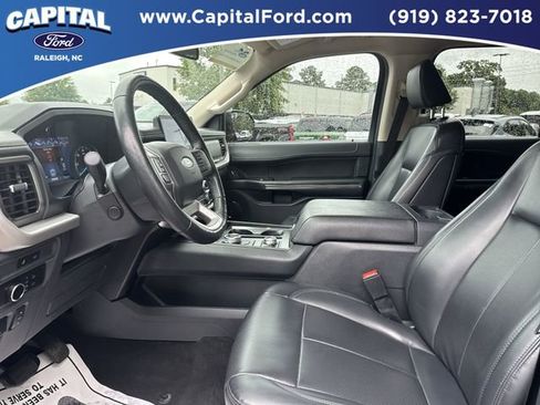 Certified 2024 Ford Expedition Max XLT image 17