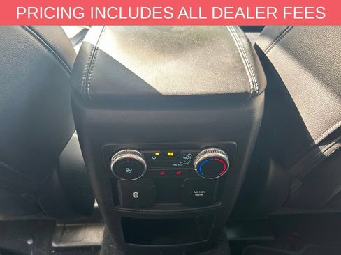 Used 2021 Ford Explorer Limited w/ Equipment Group 301A AWD/4WD image 9