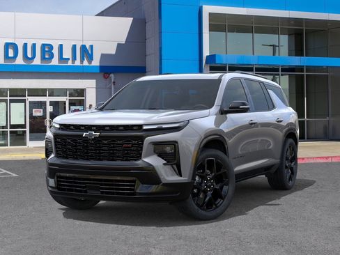 New 2026 Chevrolet Traverse RS w/ LPO, Floor Liner Package image 7